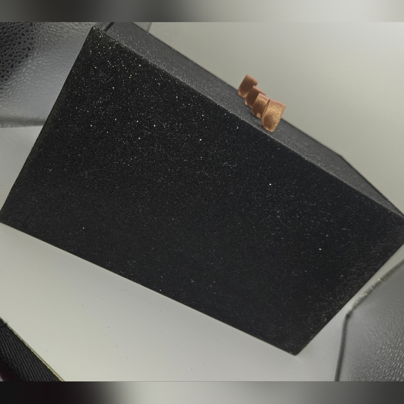 Anastasia Beverly Hills Black Glitter Box*ONLY BOX - Picture 9 of 12